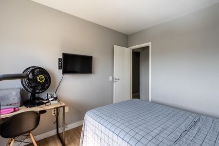 Apartamento à venda com 159m², 4 quartos e 3 vagasQuarto 2