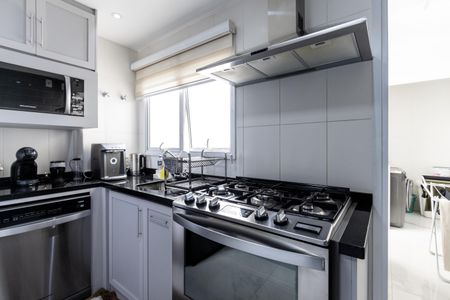 Apartamento à venda com 159m², 4 quartos e 3 vagasCozinha