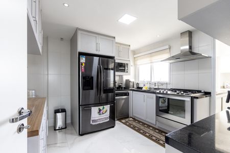 Apartamento à venda com 159m², 4 quartos e 3 vagasCozinha