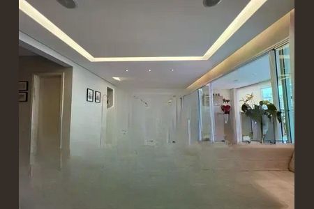 Apartamento à venda com 230m², 4 quartos e 5 vagas