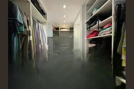 Apartamento à venda com 4 quartos, 230m² em Pompeia, São Paulo