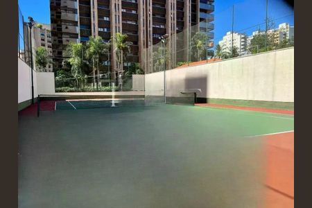 Apartamento à venda com 230m², 4 quartos e 5 vagas