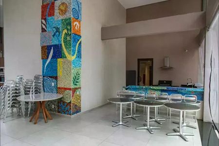 Apartamento à venda com 74m², 2 quartos e 1 vaga
