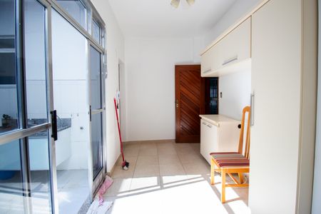 Apartamento à venda com 100m², 3 quartos e sem vagaCopa