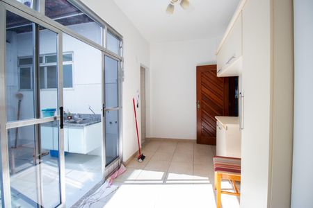 Apartamento à venda com 100m², 3 quartos e sem vagaCopa