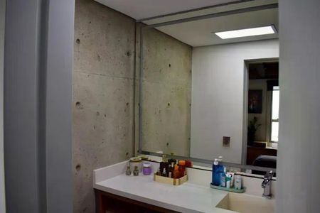 Apartamento à venda com 70m², 1 quarto e 2 vagas