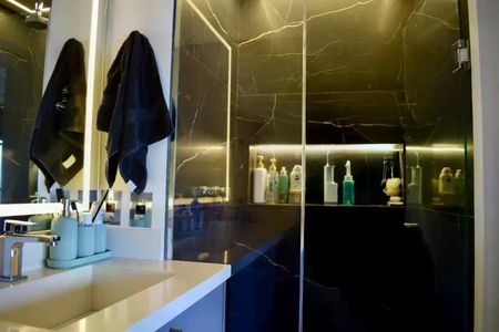 Apartamento à venda com 70m², 1 quarto e 2 vagas