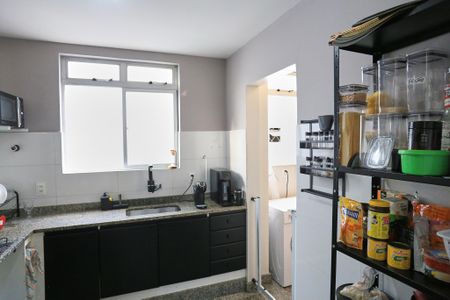 Apartamento à venda com 144m², 3 quartos e 2 vagasCozinha