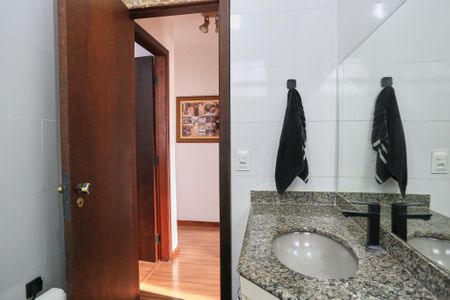 Apartamento à venda com 144m², 3 quartos e 2 vagasBanheiro