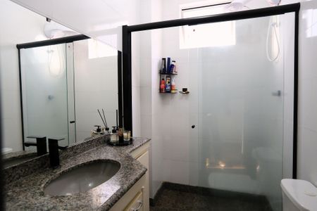 Apartamento à venda com 144m², 3 quartos e 2 vagasBanheiro