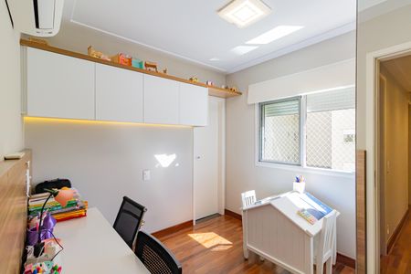 Apartamento à venda com 135m², 4 quartos e 3 vagasSuíte 3