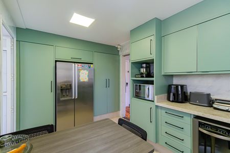 Apartamento à venda com 135m², 4 quartos e 3 vagasCozinha