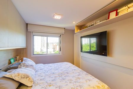 Apartamento à venda com 135m², 4 quartos e 3 vagasSuíte 1