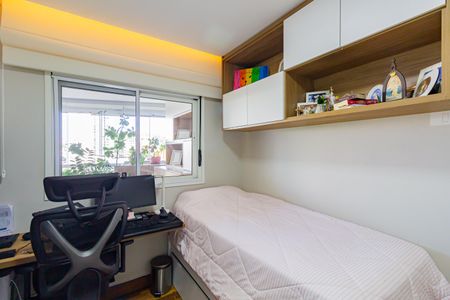 Apartamento à venda com 135m², 4 quartos e 3 vagasQuarto