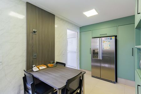 Apartamento à venda com 135m², 4 quartos e 3 vagasCozinha