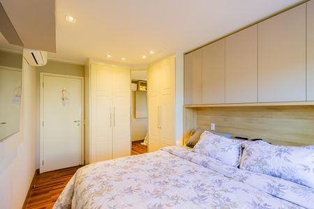 Apartamento à venda com 135m², 4 quartos e 3 vagasSuíte 1