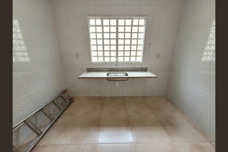 Casa para alugar com 150m², 3 quartos e 2 vagasCozinha