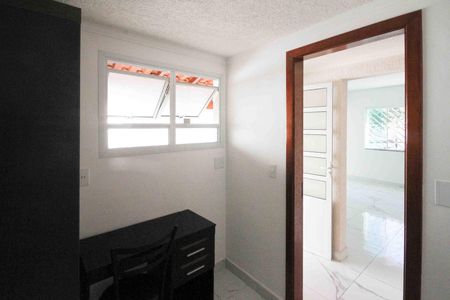 Casa para alugar com 90m², 2 quartos e 1 vaga