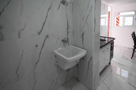 Casa para alugar com 90m², 2 quartos e 1 vaga