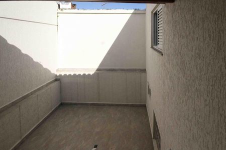 Casa para alugar com 90m², 2 quartos e 1 vaga