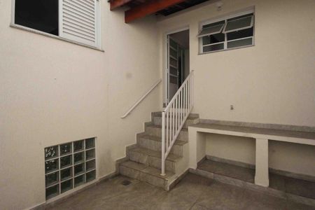 Casa para alugar com 90m², 2 quartos e 1 vaga