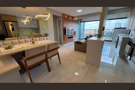 Apartamento à venda com 55m², 2 quartos e 1 vagaFoto 02