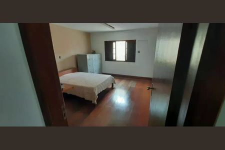 Casa à venda com 4 quartos, 300m² em Imirim, São Paulo