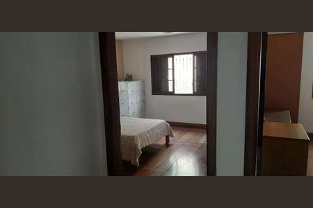 Casa à venda com 4 quartos, 300m² em Imirim, São Paulo