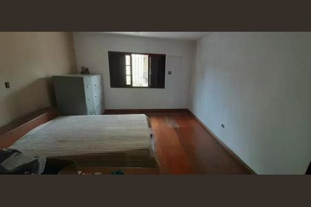 Casa à venda com 4 quartos, 300m² em Imirim, São Paulo