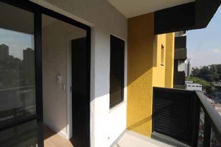 Studio para alugar com 26m², 1 quarto e sem vagaSala / Cozinha - Varanda