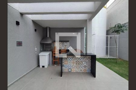 Apartamento para alugar com 20m², 1 quarto e sem vagaÁrea comum - Churrasqueira