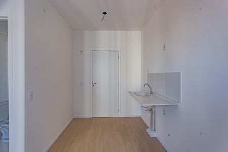 Apartamento para alugar com 20m², 1 quarto e sem vagaSala e cozinha