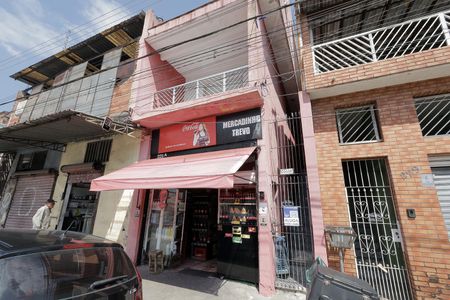 Casa para alugar com 200m², 3 quartos e sem vagaFachada