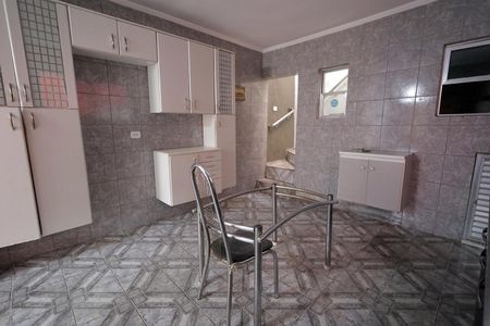 Casa para alugar com 200m², 3 quartos e sem vagaCozinha