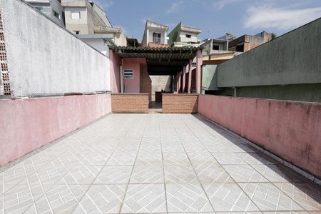Casa para alugar com 200m², 3 quartos e sem vagaCobertura