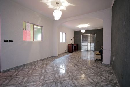 Casa para alugar com 200m², 3 quartos e sem vagaSala