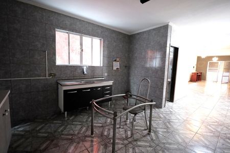 Casa para alugar com 200m², 3 quartos e sem vagaCozinha