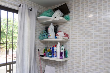 Casa para alugar com 90m², 2 quartos e 1 vagaÁrea de Serviço