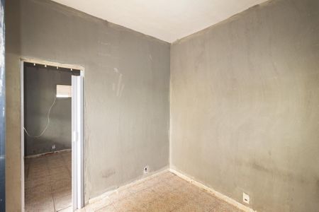 Sala de kitnet/studio para alugar com 1 quarto, 60m² em Santíssimo, Rio de Janeiro