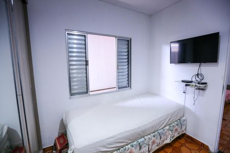 Casa à venda com 90m², 2 quartos e 2 vagasQuarto 2