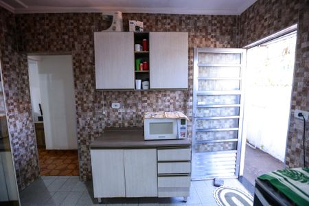 Casa à venda com 90m², 2 quartos e 2 vagasCozinha