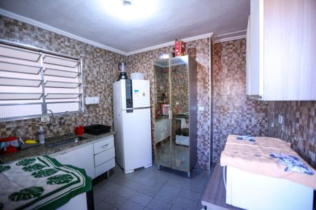 Casa à venda com 90m², 2 quartos e 2 vagasCozinha