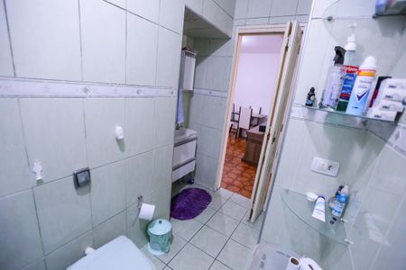 Casa à venda com 90m², 2 quartos e 2 vagasBanheiro