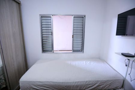 Casa à venda com 90m², 2 quartos e 2 vagasQuarto 2