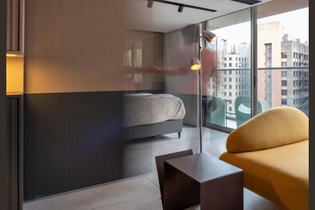 Sala/Quarto de apartamento para alugar com 1 quarto, 54m² em Vila Olímpia, São Paulo