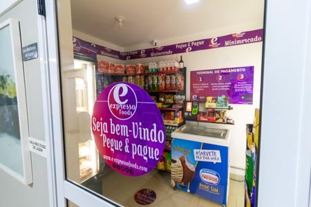 Apartamento para alugar com 40m², 2 quartos e sem vagaMercadinho 24h