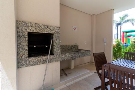Apartamento para alugar com 40m², 2 quartos e sem vagaÁrea comum - Churrasqueira