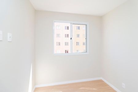 Quarto 1 de apartamento para alugar com 2 quartos, 40m² em Itaquera, São Paulo