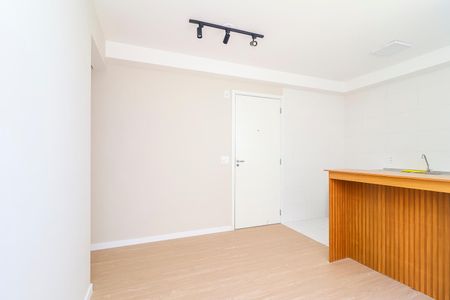 Sala de apartamento para alugar com 2 quartos, 40m² em Itaquera, São Paulo