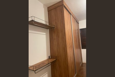 Casa à venda com 110m², 2 quartos e 1 vagaQuarto